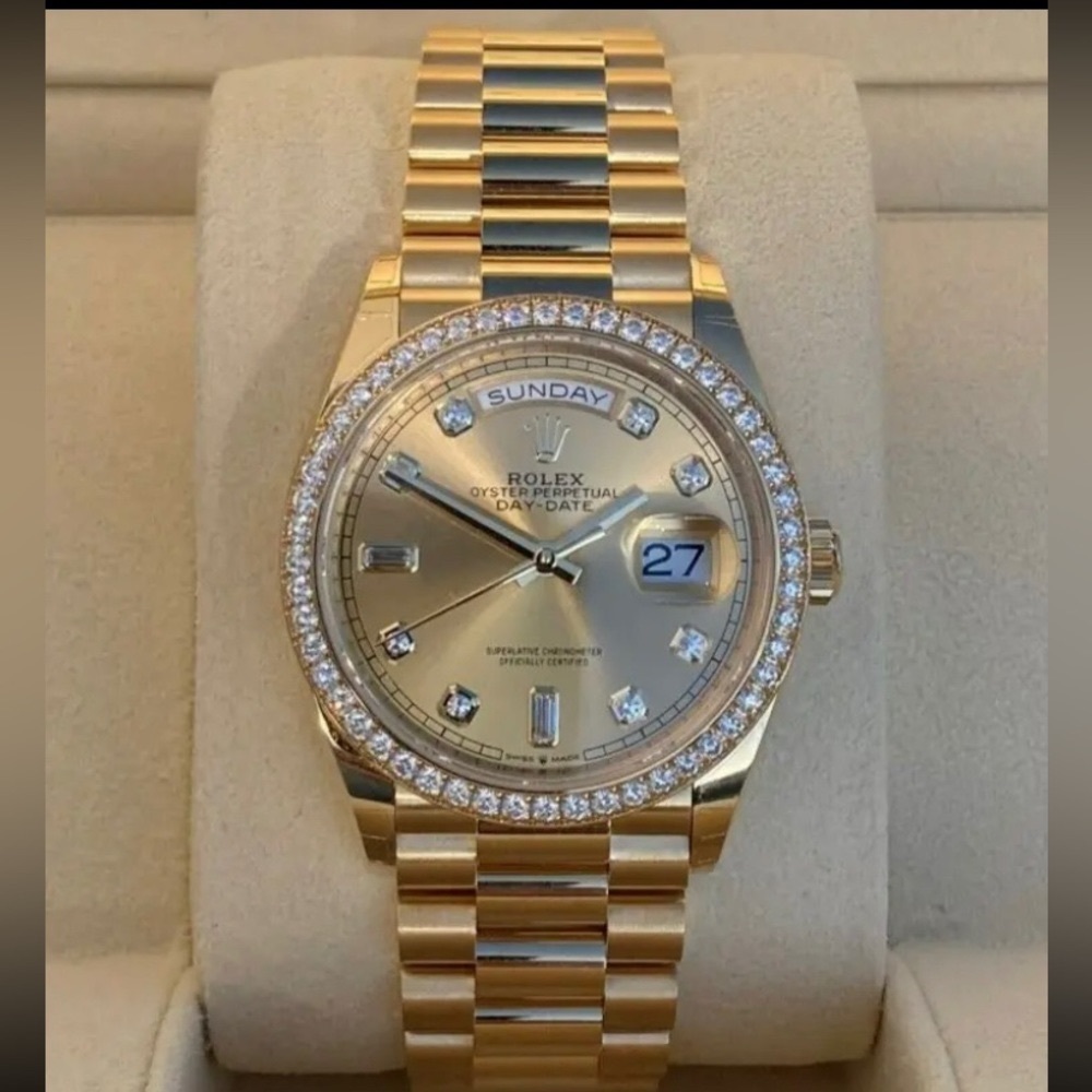 Rolex Gold Day Date President Factory Diamond Dial and Bezel Watch Unworn Mint